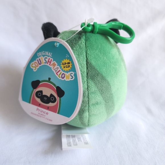 Squishmallows clip 3.5" Prince Watermelon pug dog  stuffed animal - Picture 2 of 2